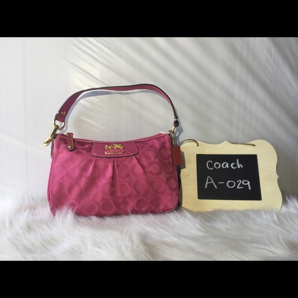 Coach Handbags - Coach Madison Opt Art Capacity Wristlet Bag Pink